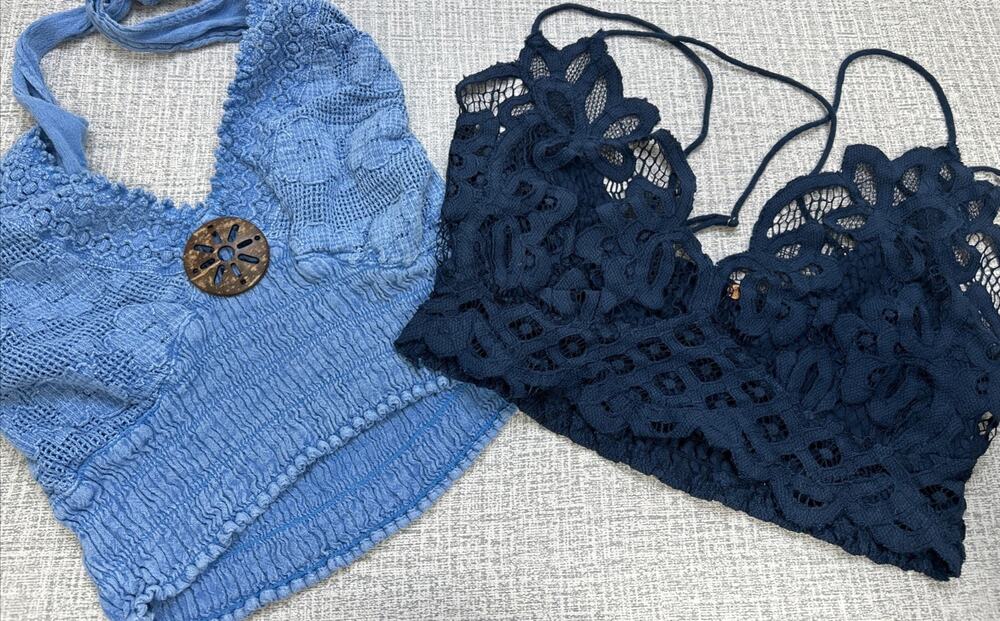 Lot Of 2 Crop Tops Free People FP One Adella & Other Lace Blue M Boho Smocked M